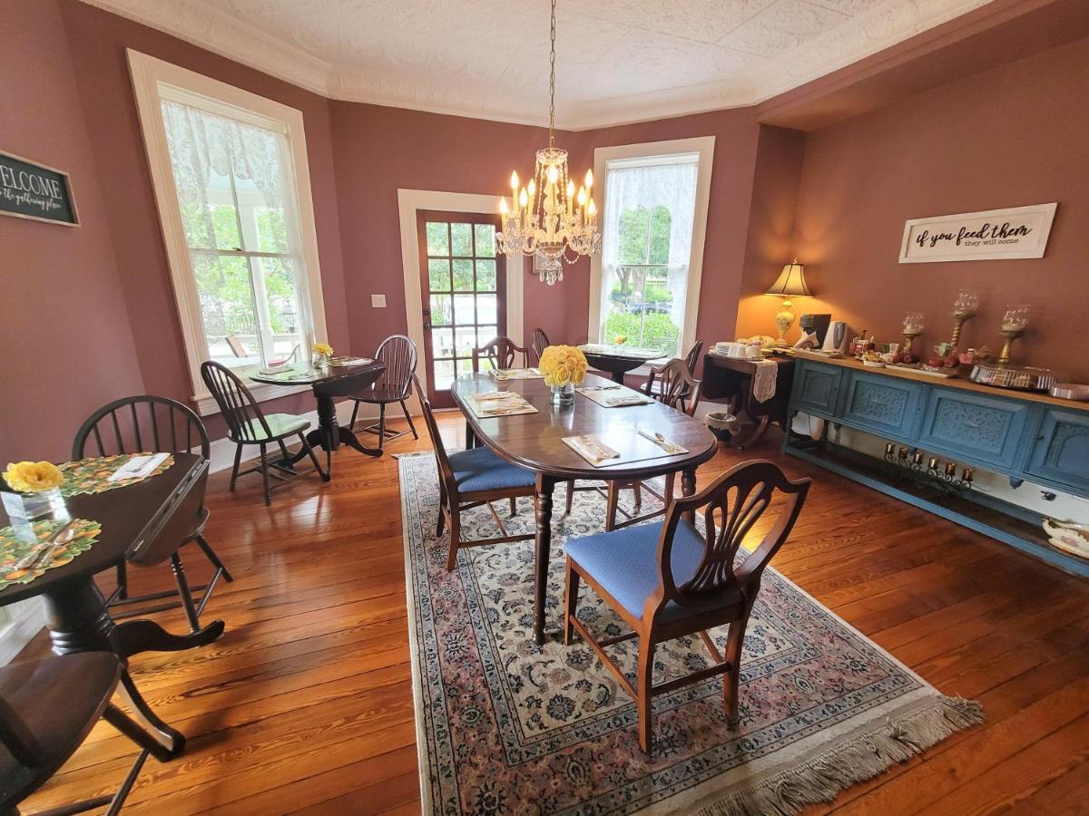 The Camellia Rose Inn- King Room- Inspiration Gainesville Exterior foto