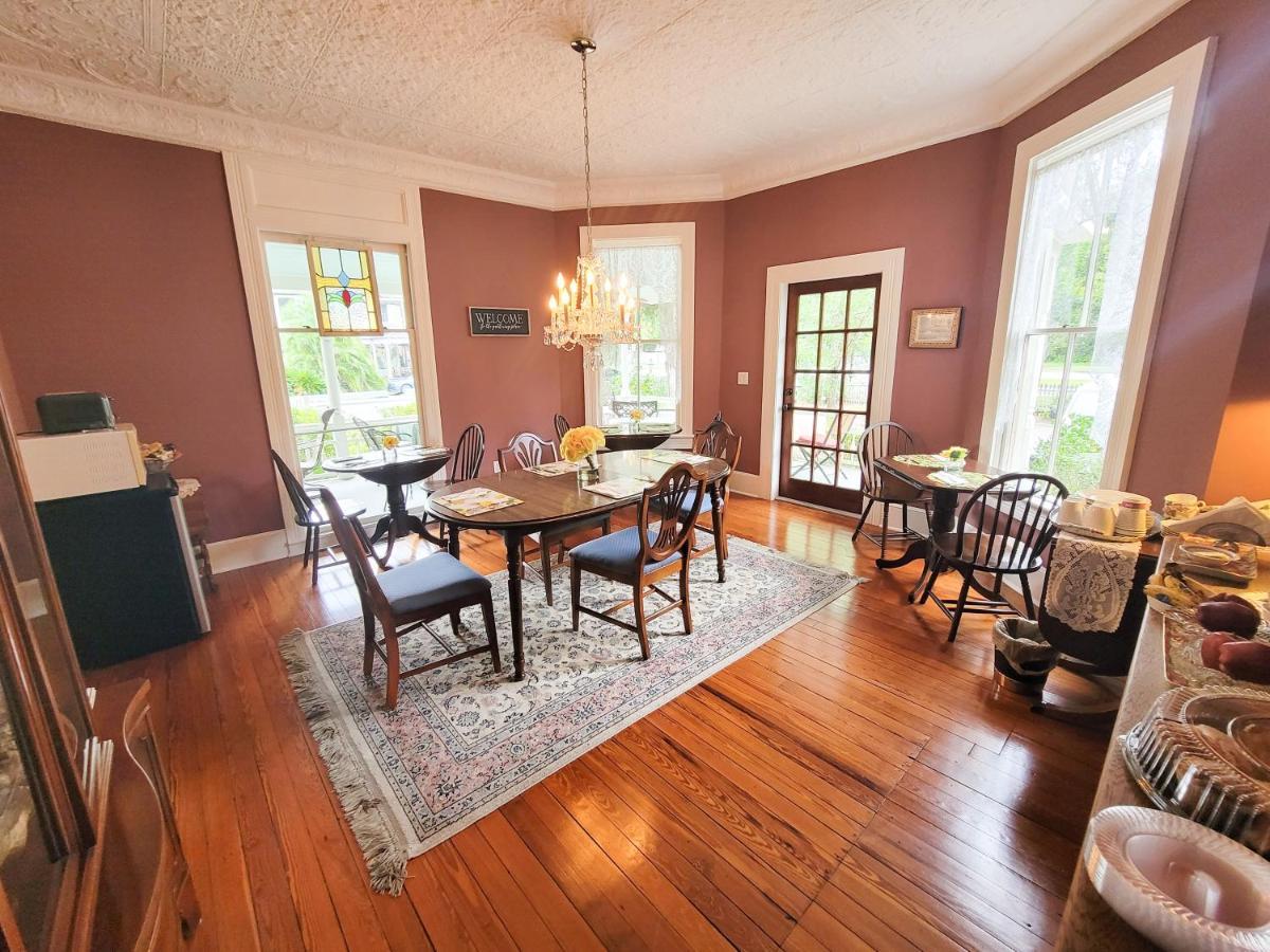 The Camellia Rose Inn- King Room- Inspiration Gainesville Exterior foto